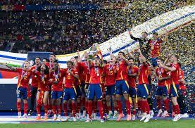 這座白色建 這座白色建